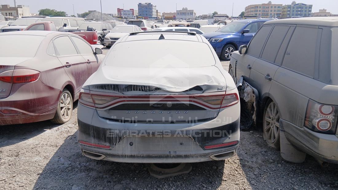 2018 Hyundai Grandeur - Scrap without document — Rear View — Photo 6