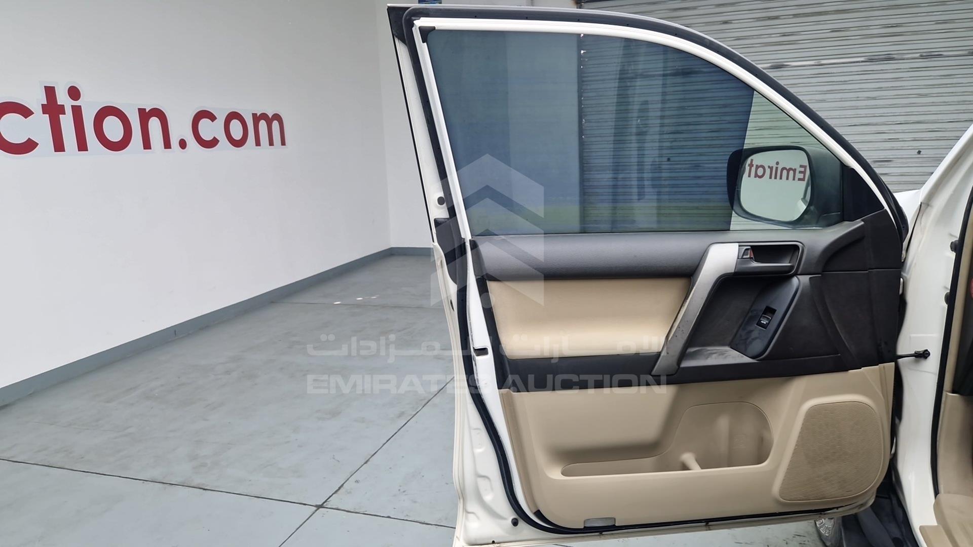 2012 TOYOTA PRADO VIN: JTEBD9FJ50K011805
