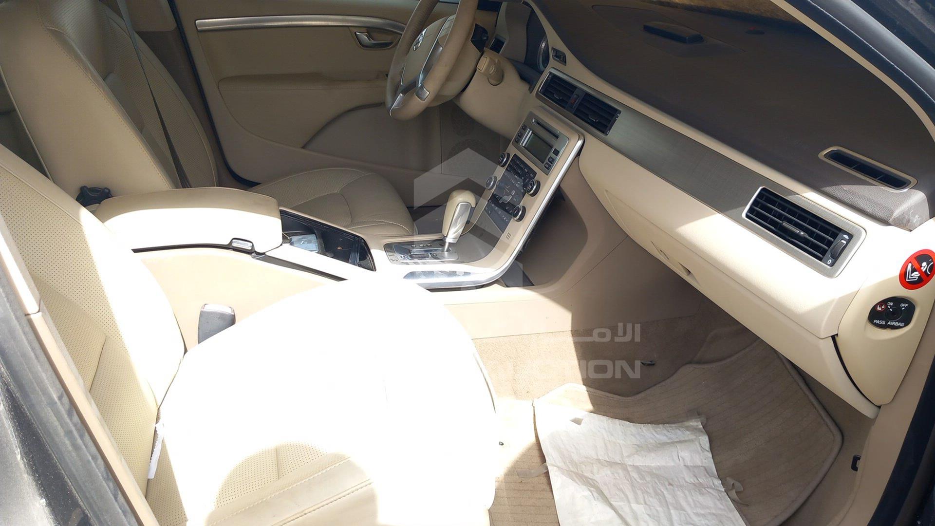 2011 VOLVO S 80 VIN: YV1AS6052B1138286