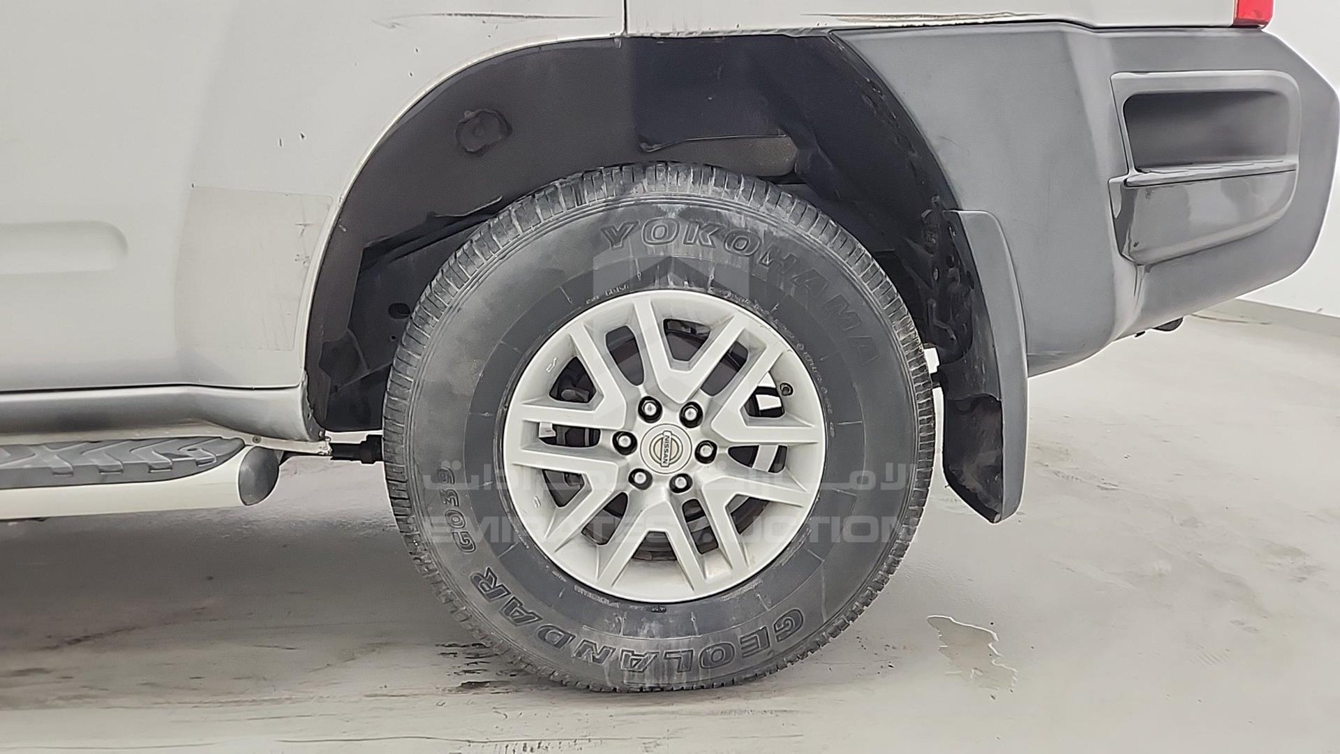 2015 NISSAN XTERRA VIN: 5N1AN0N63FN665727