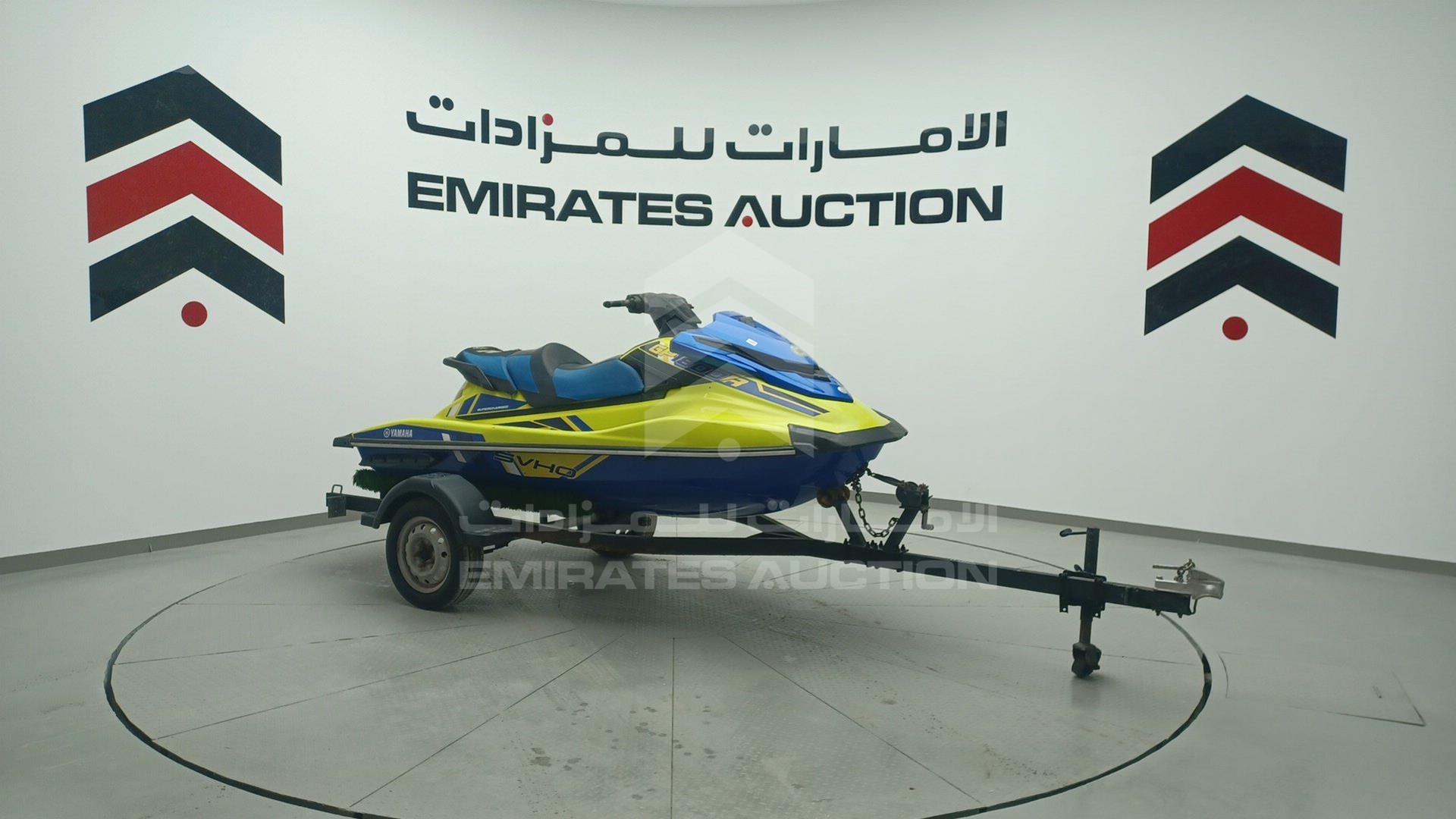2020 JET SKI + TROLLEY YAMAHA VIN: USYAMA0239H920