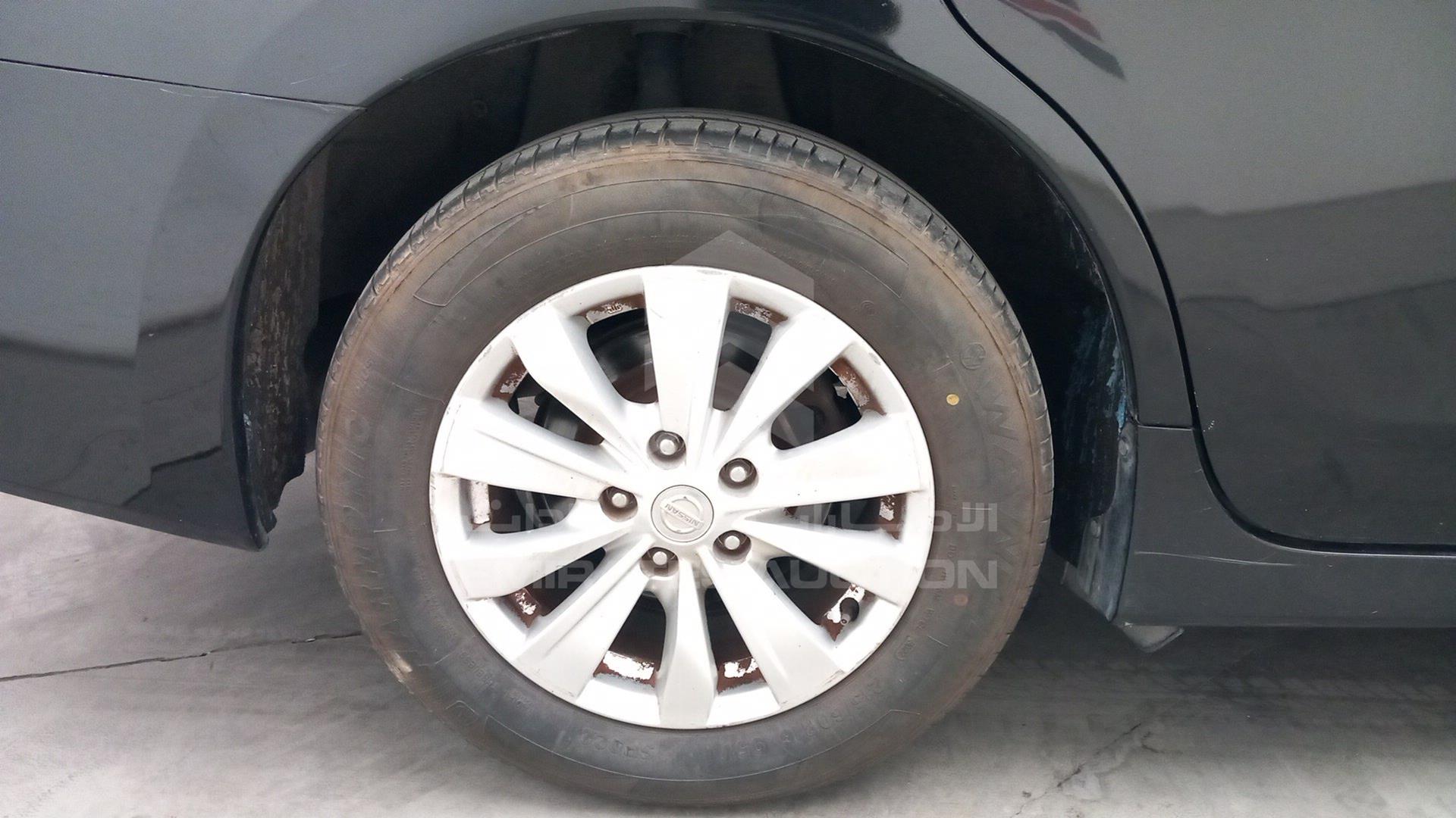 2017 NISSAN TEANA VIN: LGBF5AE09HR312960