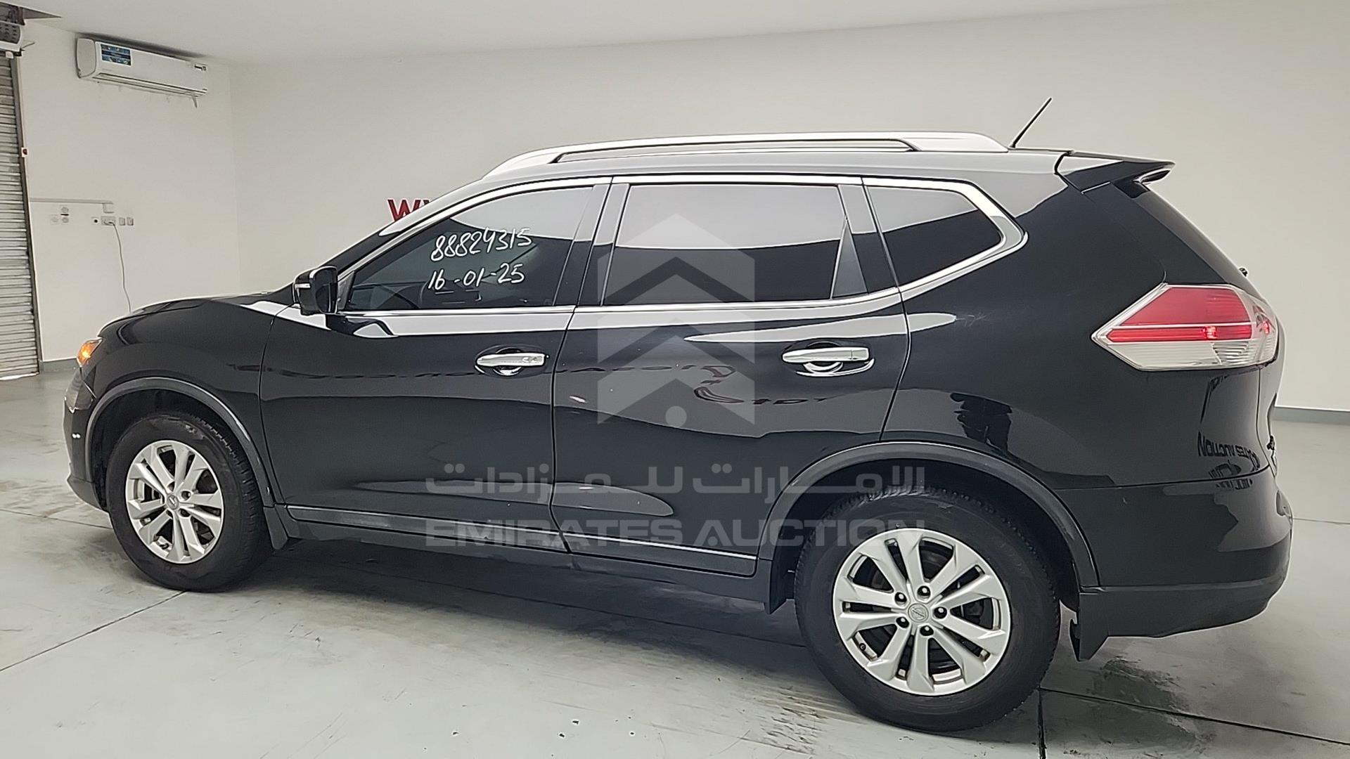 2015 NISSAN ROUGE VIN: 5N1AT2MT5FC845957