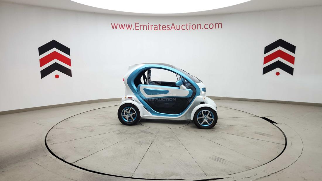 2018 Renault Twizy — Right Full View — Photo 29