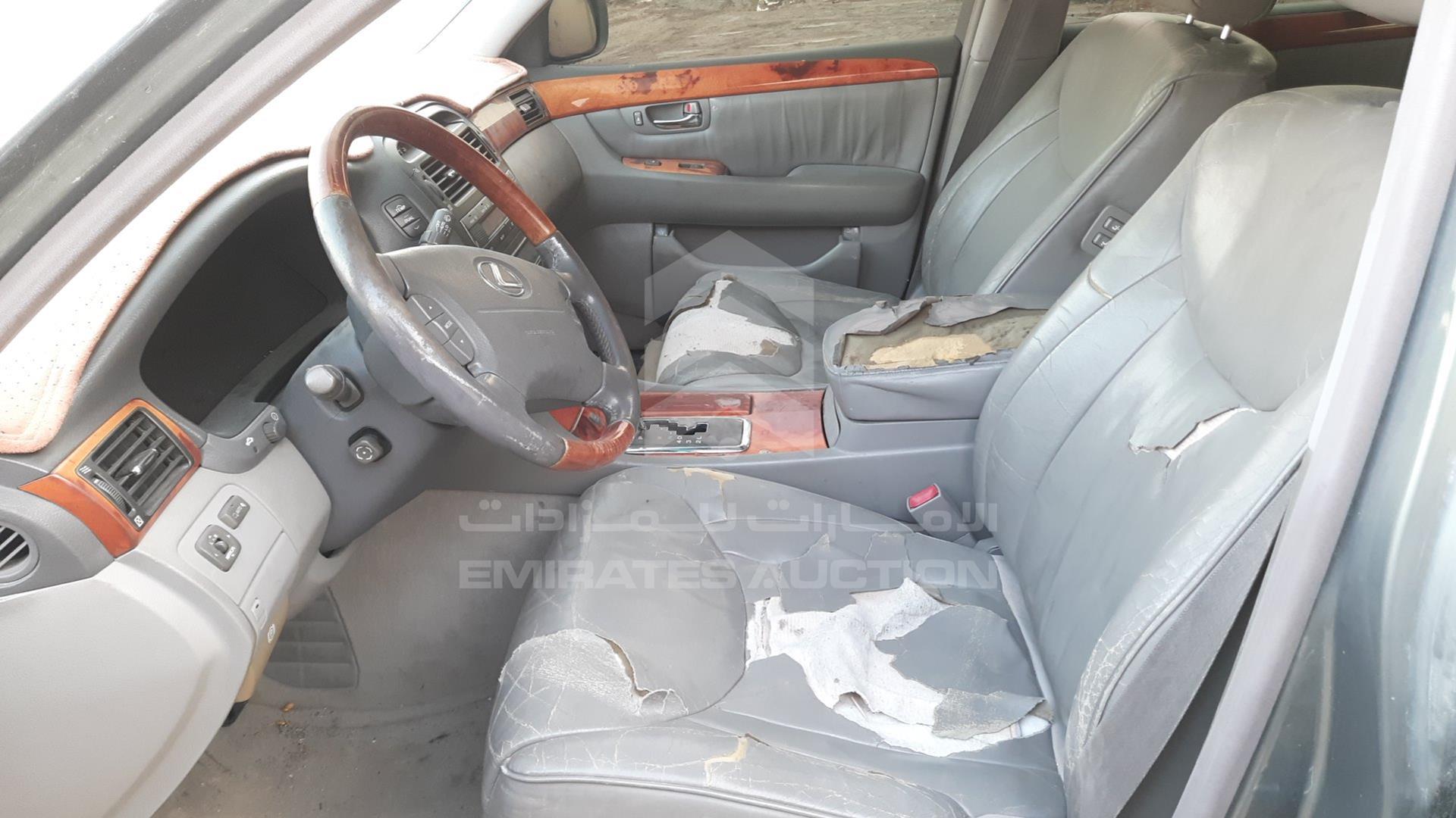 2001 LEXUS LS 430 VIN: JTHBN30F810016382