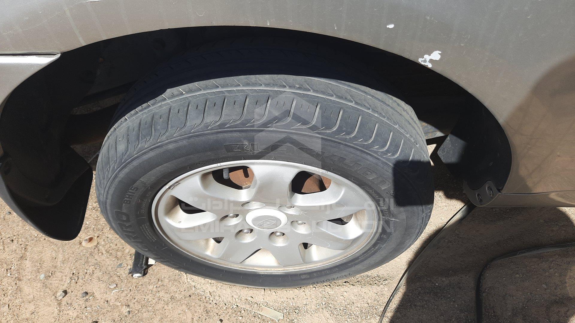 KNAMB763166040211 - 2006 Kia Carnival - #355076