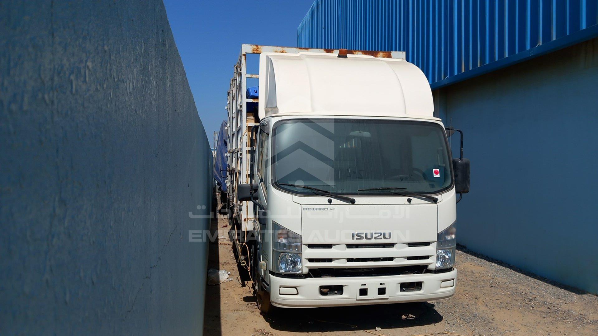 2017 ISUZU REWARD NP VIN: JAMKP34H0H7P06999
