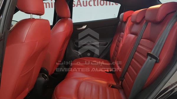 Alfa Romeo Gilulietta 2018 ZARCABC48J7488682 Image 15