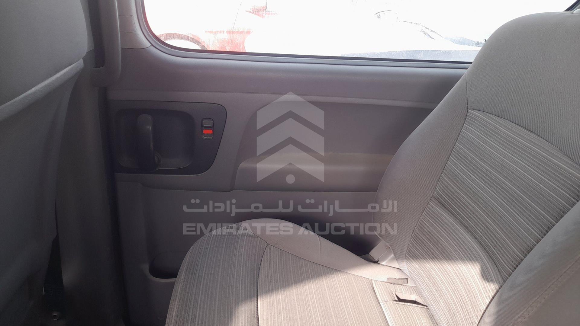 2020 HYUNDAI H1 VIN: KMJWA37R2LU128387