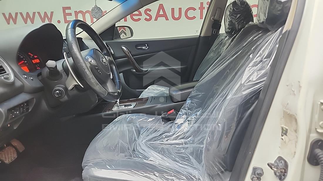 2010 Nissan Maxima — Front Left Driver Seat View — Photo 12