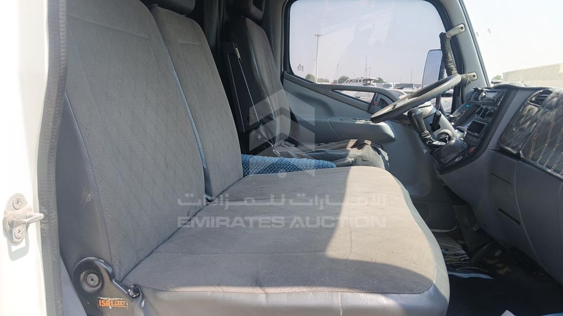 2014 Mitsubishi Canter — Front Right Passenger Seat View — Photo 20