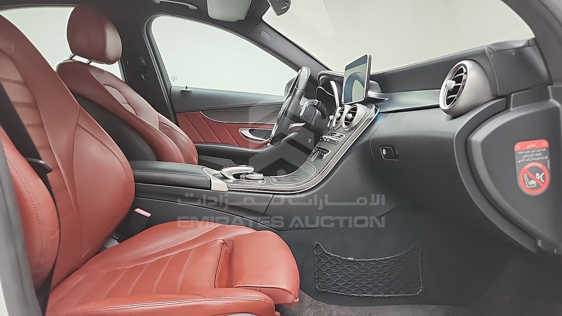 2015 MERCEDES C 200 VIN: WDDWF4CB9FR032422