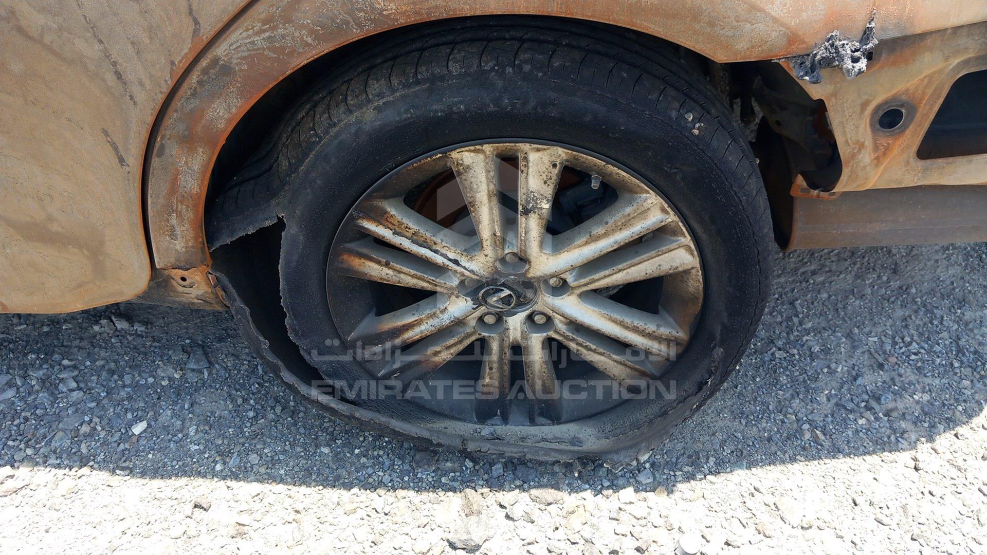 2014 LEXUS ES 250 VIN: JTHBJ1GG4E2048013