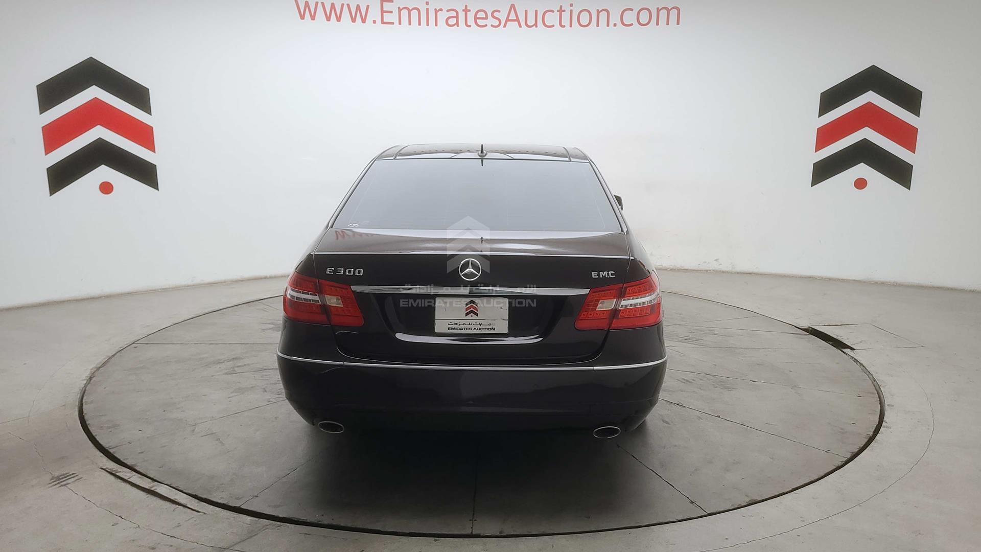 2010 MERCEDES E 300 VIN: WDDHF5EB8AA002993