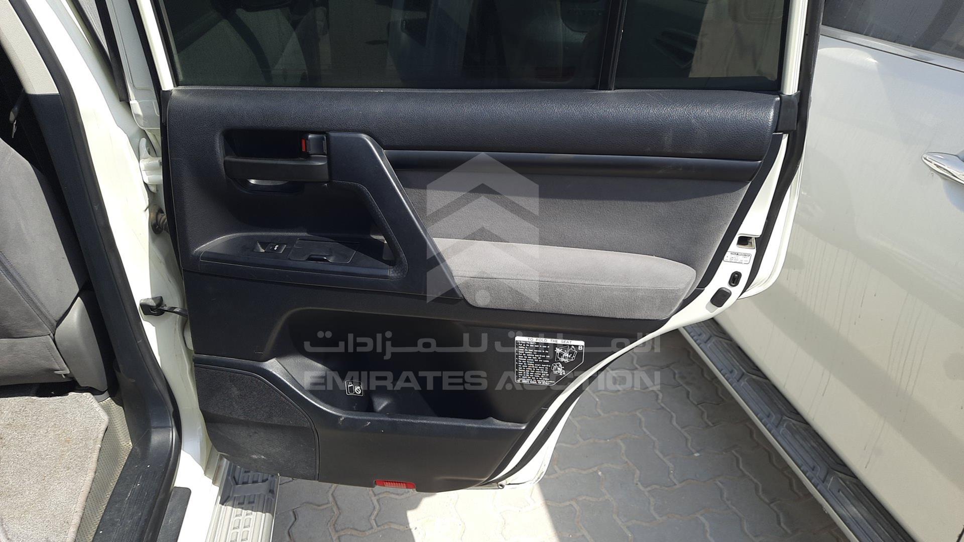 2010 TOYOTA LAND CRUISER VIN: JTMDU09J9A4028309
