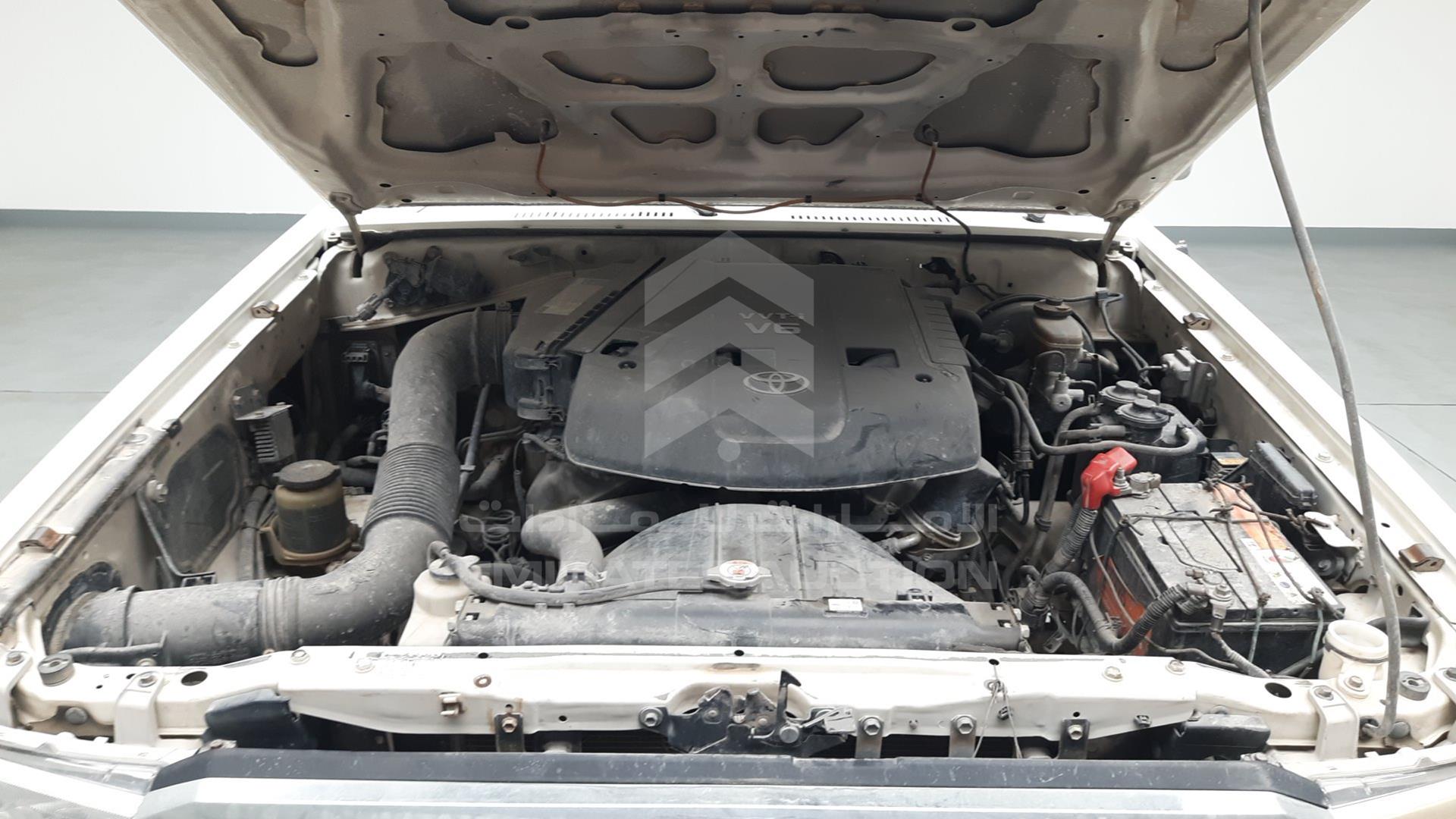 2014 TOYOTA LAND CRUISER VIN: JTFLU73J4E4553353