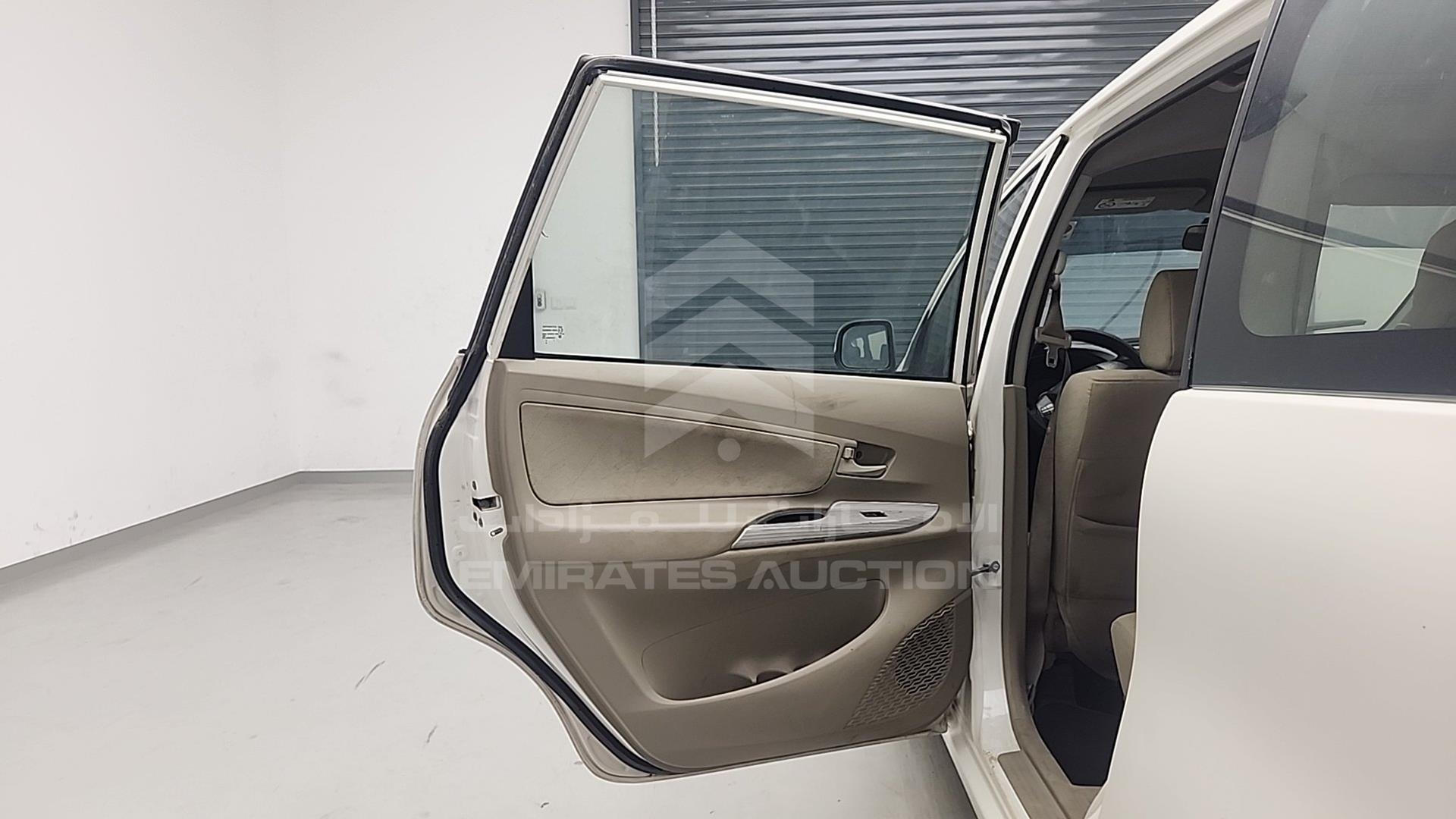 2015 TOYOTA AVANZA VIN: MHKMC13F0FK018371