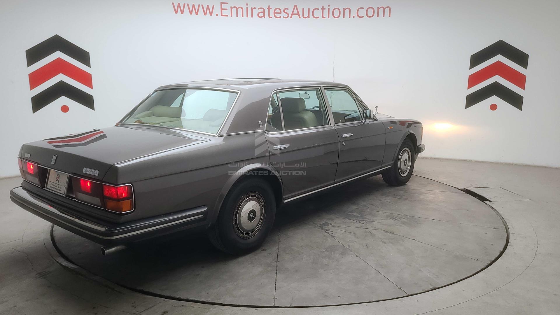 1990 ROLLS-ROYCE SILVER SPUR VIN: SCAZN02A2LCX32977