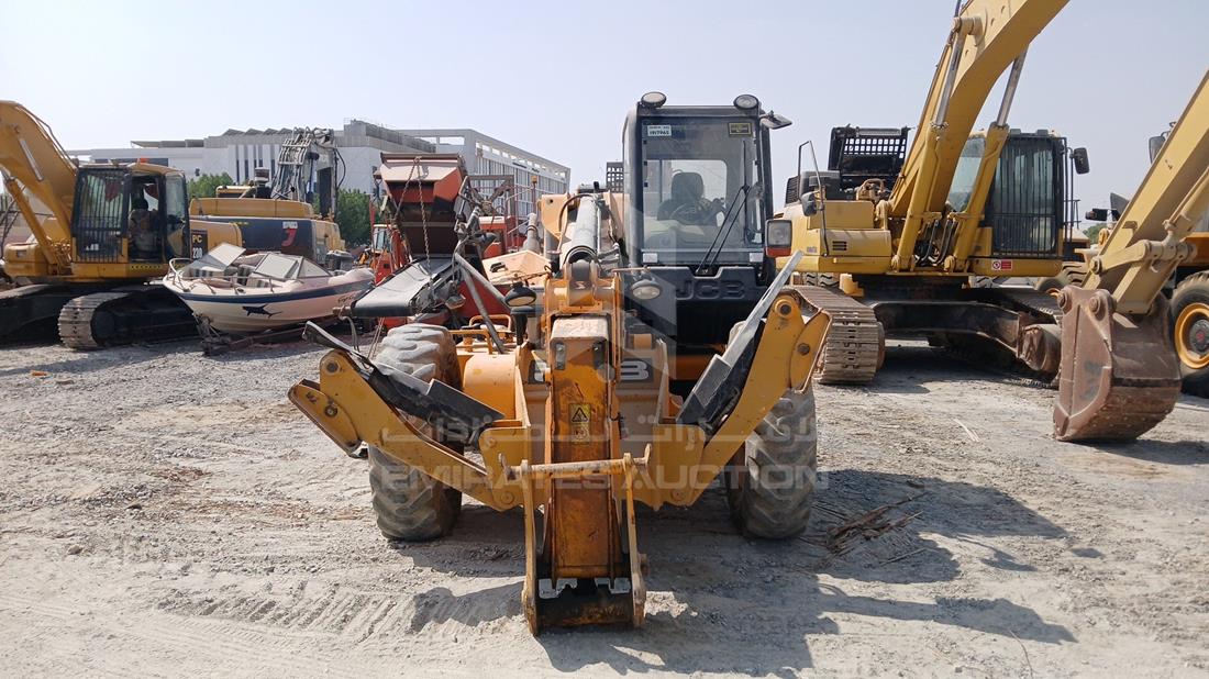 2018 JCB 530-110 — Full Front View — Photo 2