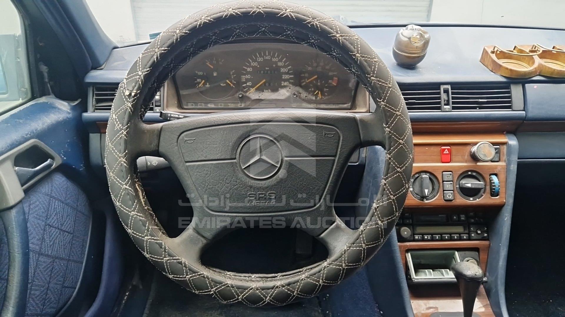1995 MERCEDES E 280 VIN: WDB1240281C156311