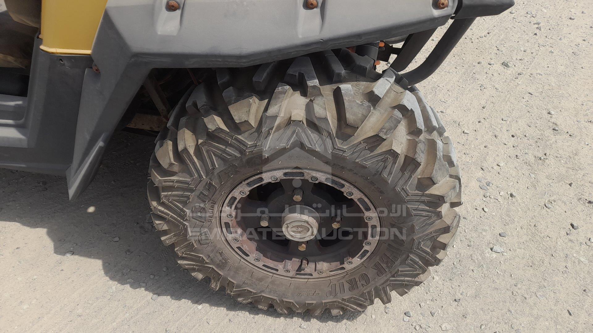 2010 POLARIS --- VIN: 4XAVH76A7AD827230