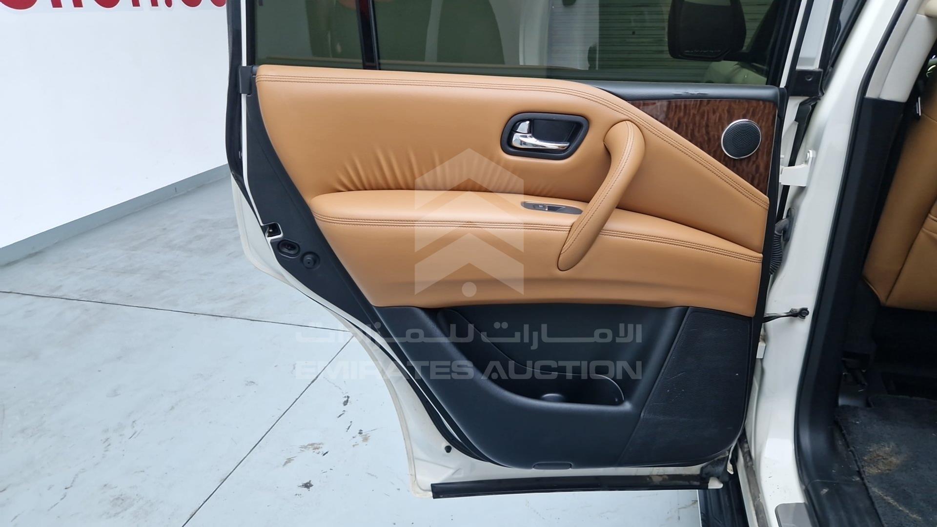 2018 NISSAN PATROL VIN: JN8AY2NY7J9353070