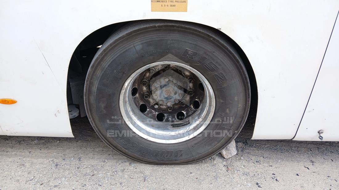 2017 King Long Bus — Rear Left Tyre — Photo 44