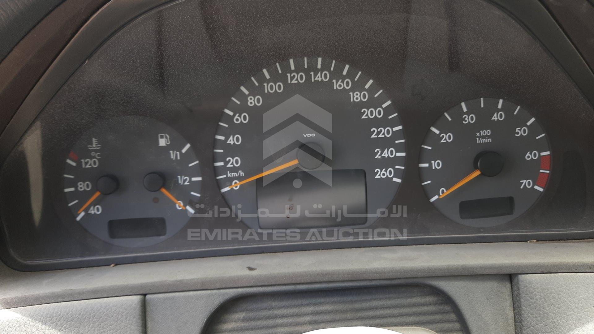 0 MERCEDES E 55 VIN: WDB2100651B263456