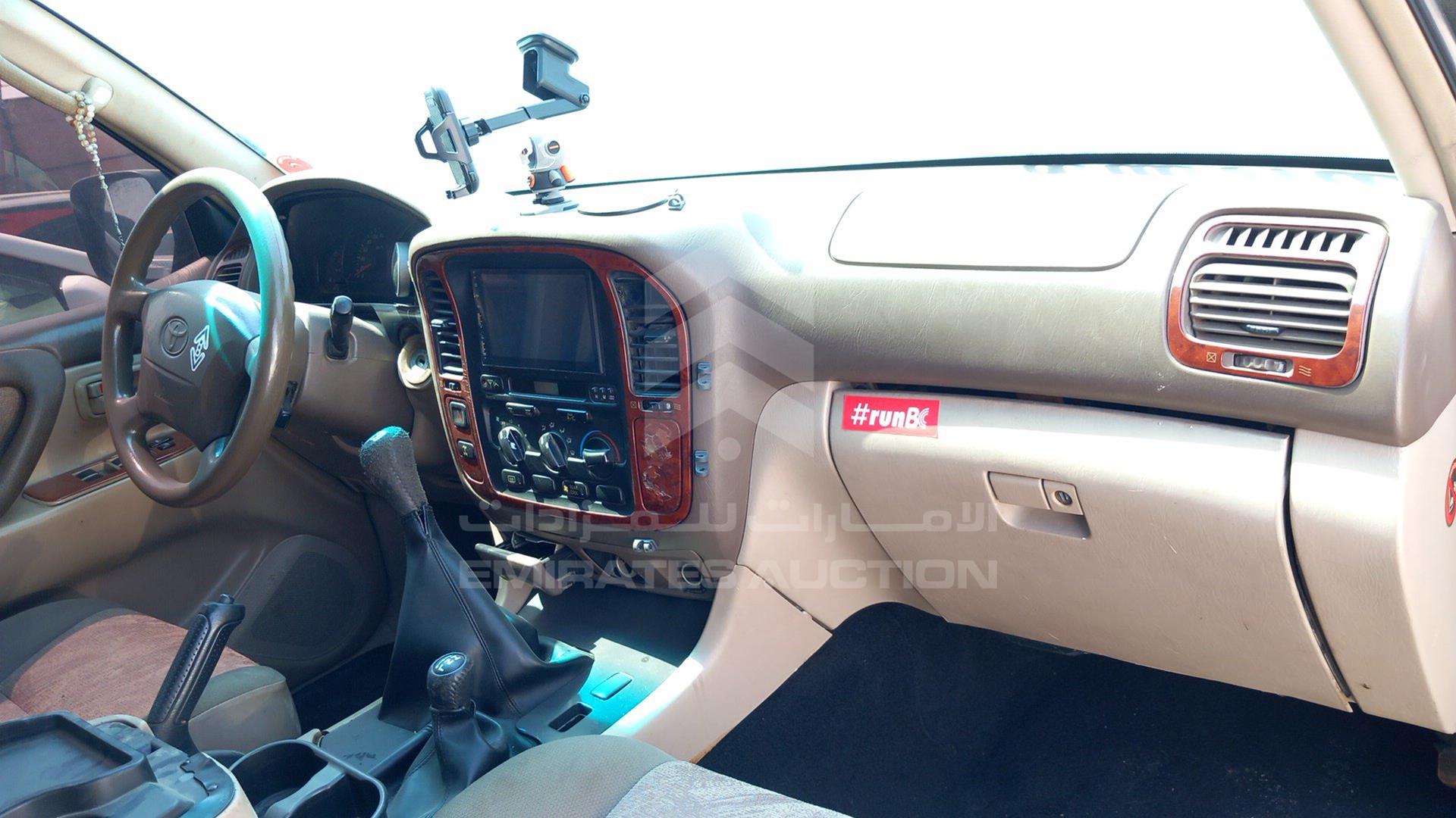 2002 TOYOTA LAND CRUISER VIN: JTEHJ09J425051384