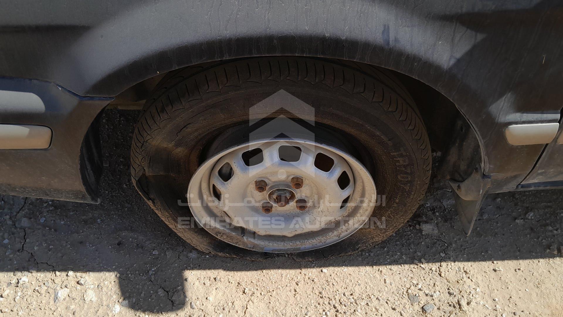 1999 TOYOTA TERCEL VIN: JT2BJ53L5X0095702