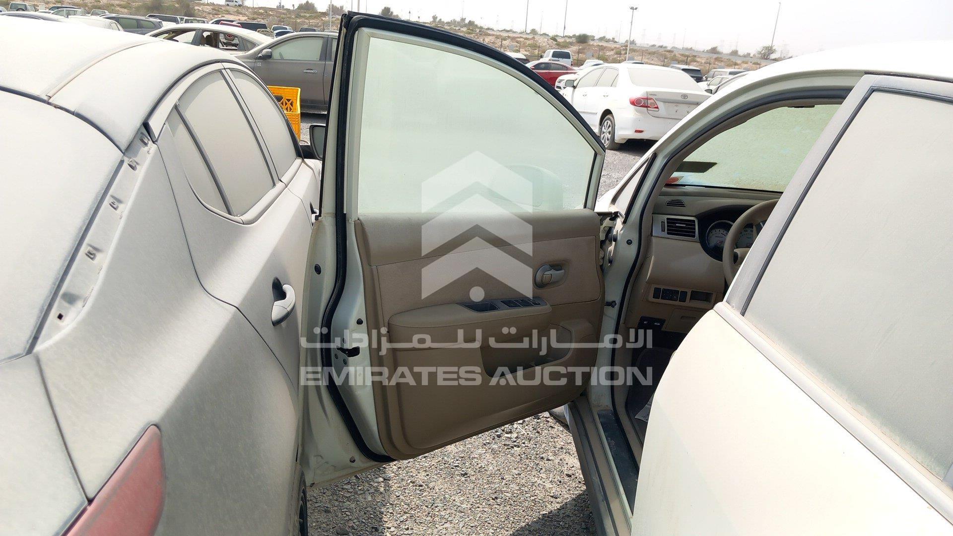 JN1CC11C89T030798 - 2009 Nissan Tiida - #432827