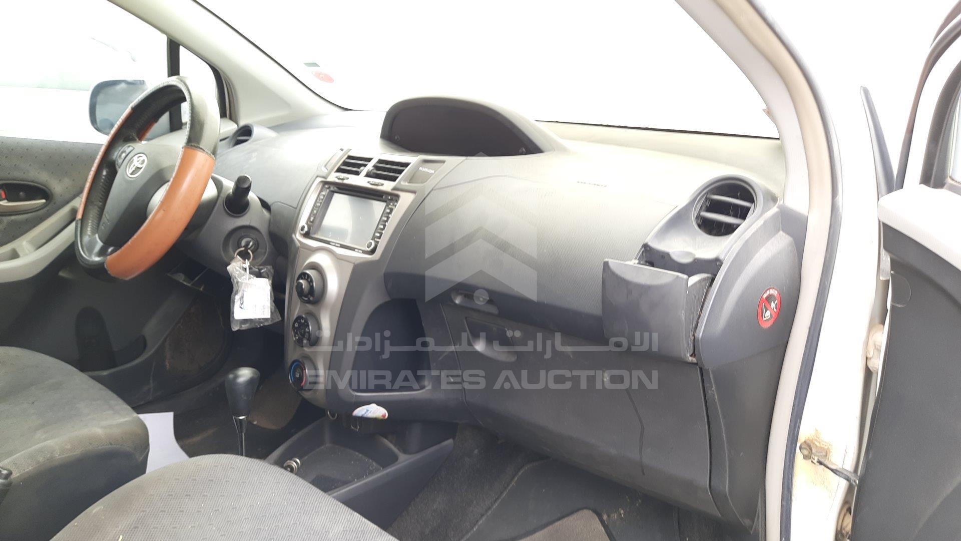 JTDKW923895125637 - 2009 Toyota Yaris - #424288
