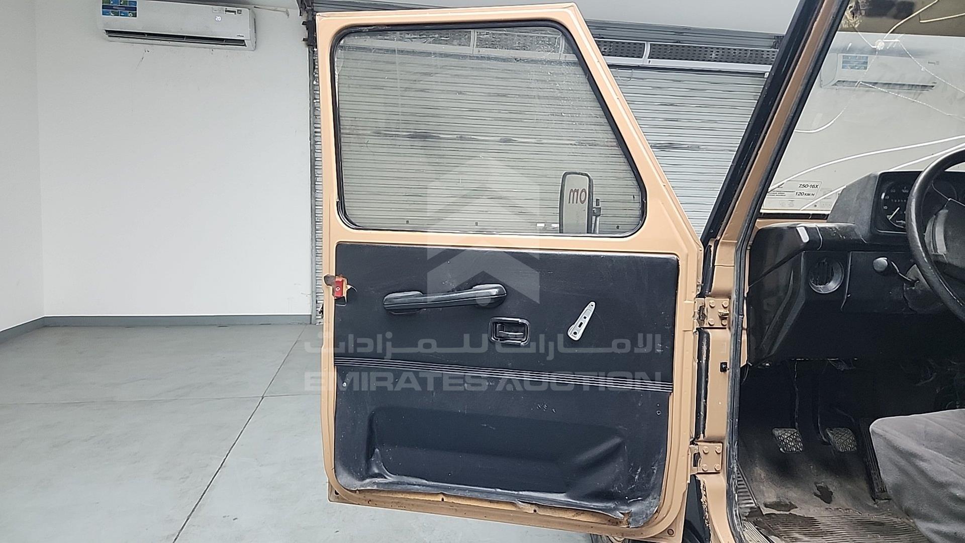 1986 MERCEDES G 300 VIN: 46032317028153