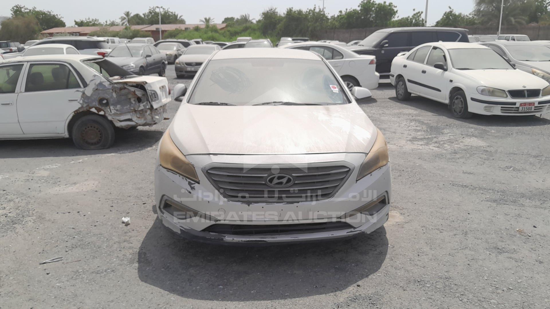 2015 HYUNDAI SONATA VIN: 5NPE24AF0FH154715
