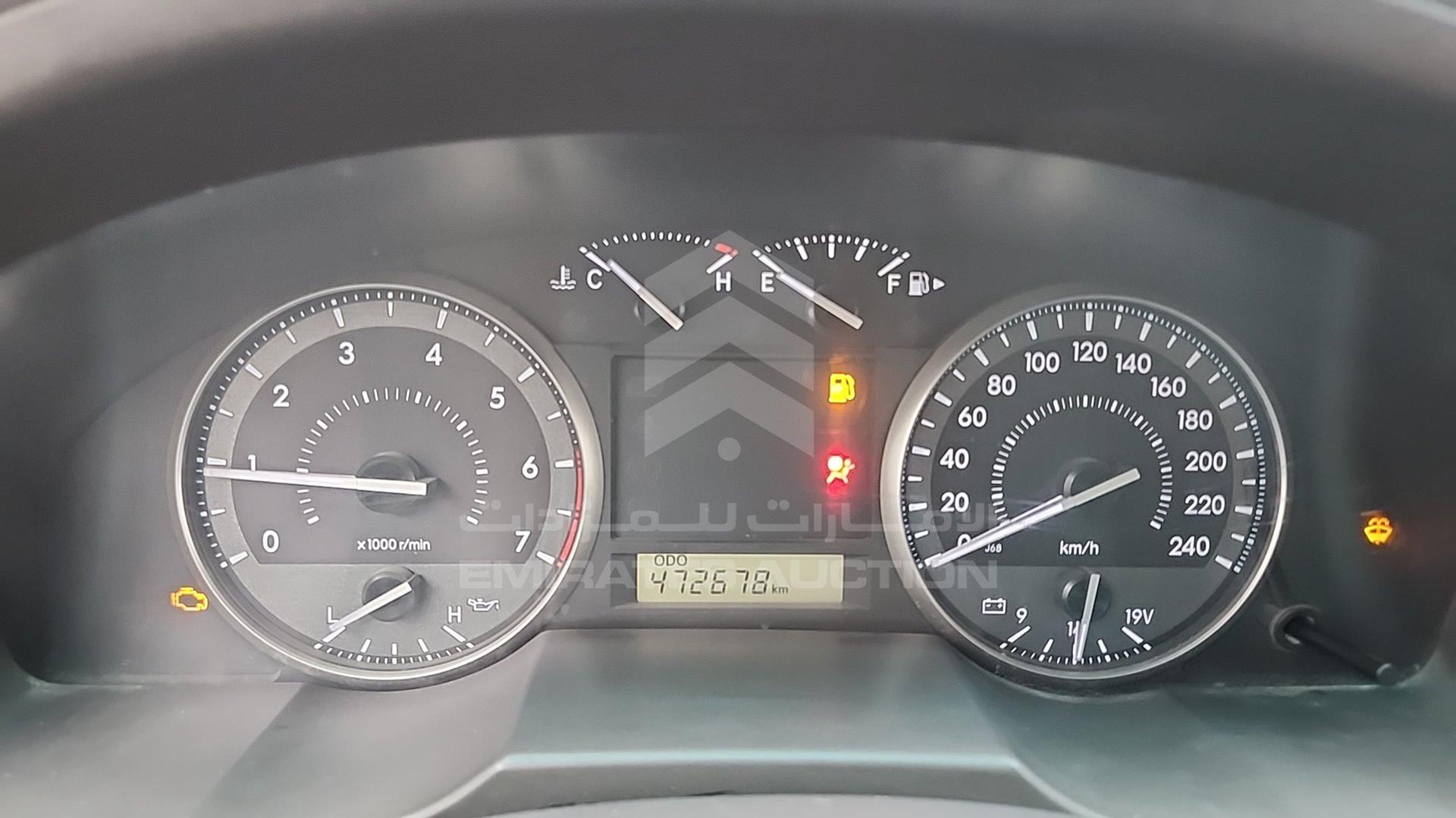 2015 TOYOTA LAND CRUISER VIN: JTMHU09J3F5097838