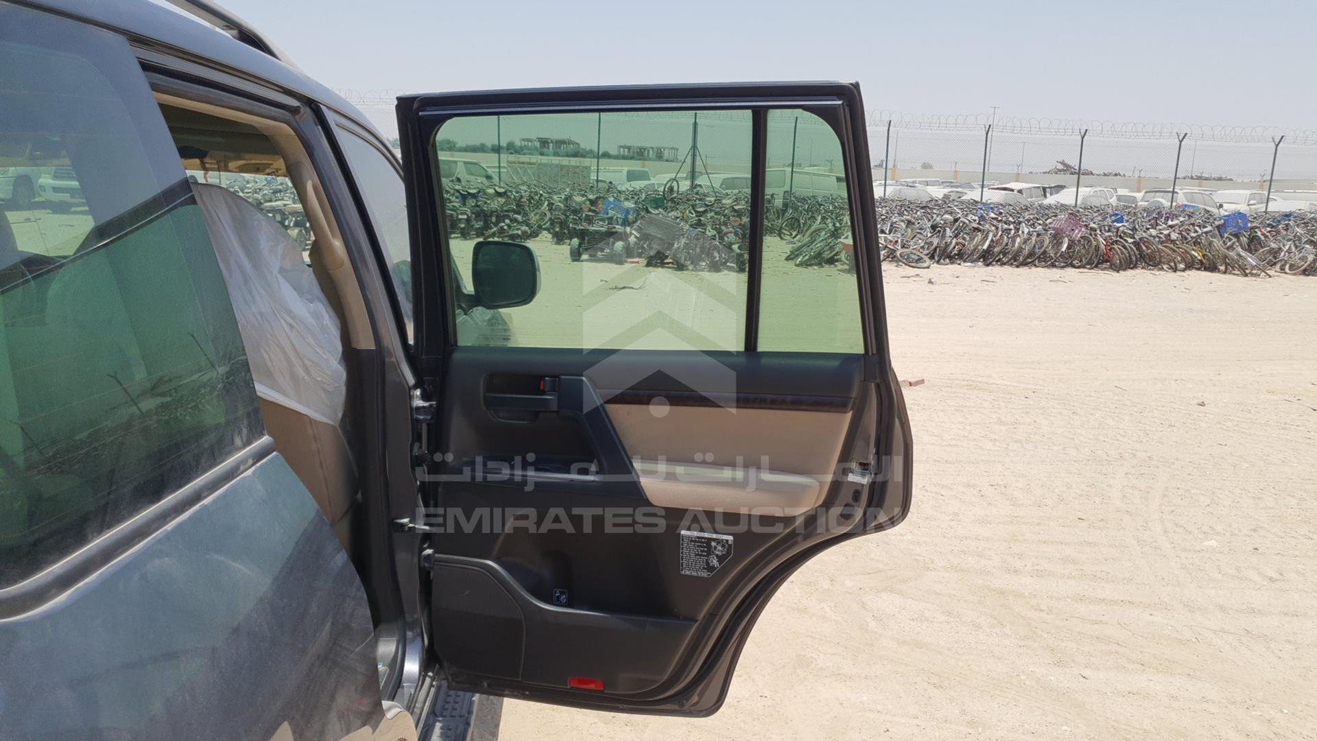 2010 TOYOTA LAND CRUISER VIN: JTMHT09J3A5062969
