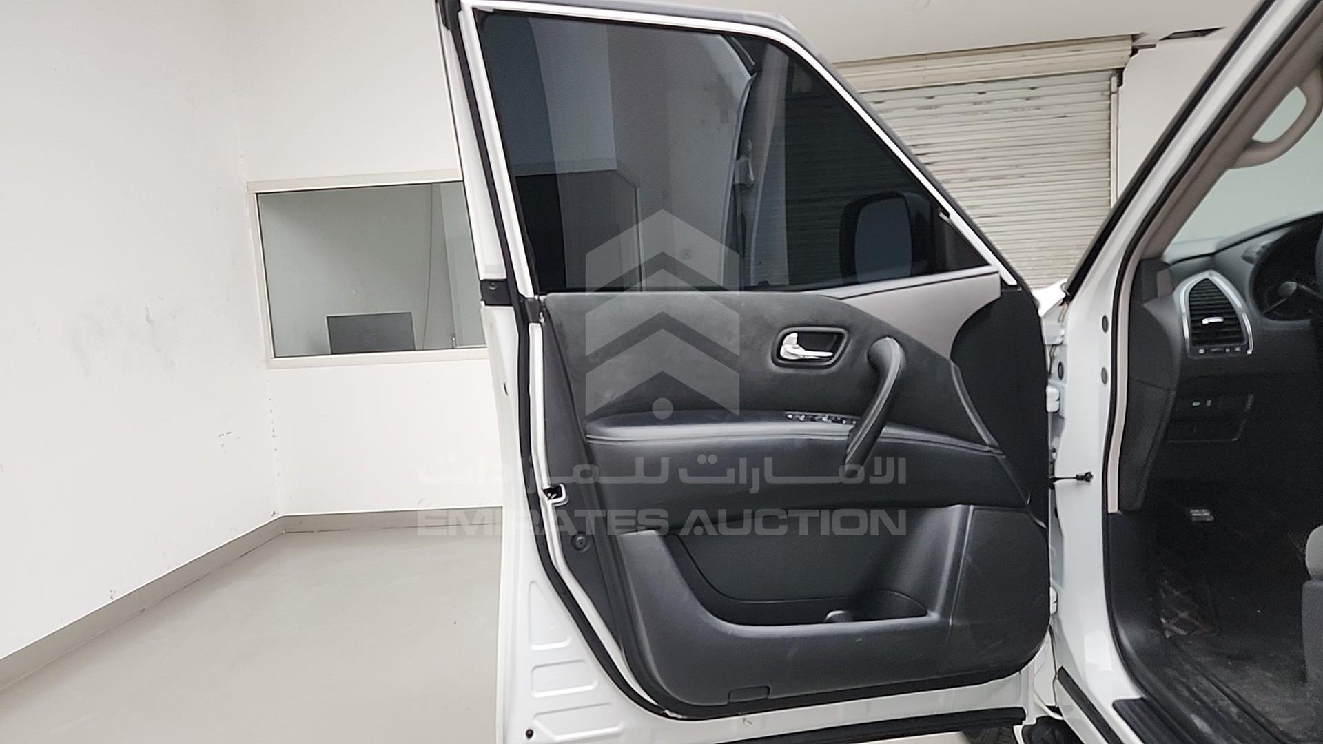 2020 NISSAN PATROL VIN: JN8AY2NY4L9406598
