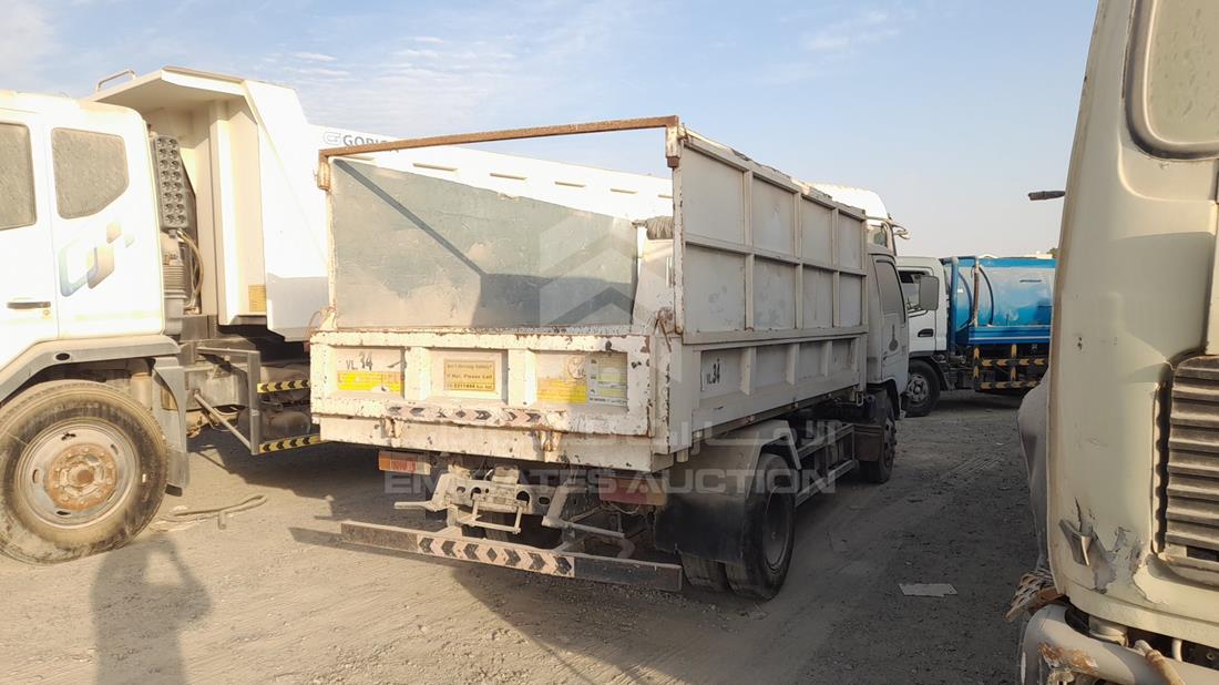 Nissan Diesel UD — Rear Right Angle — Photo 8