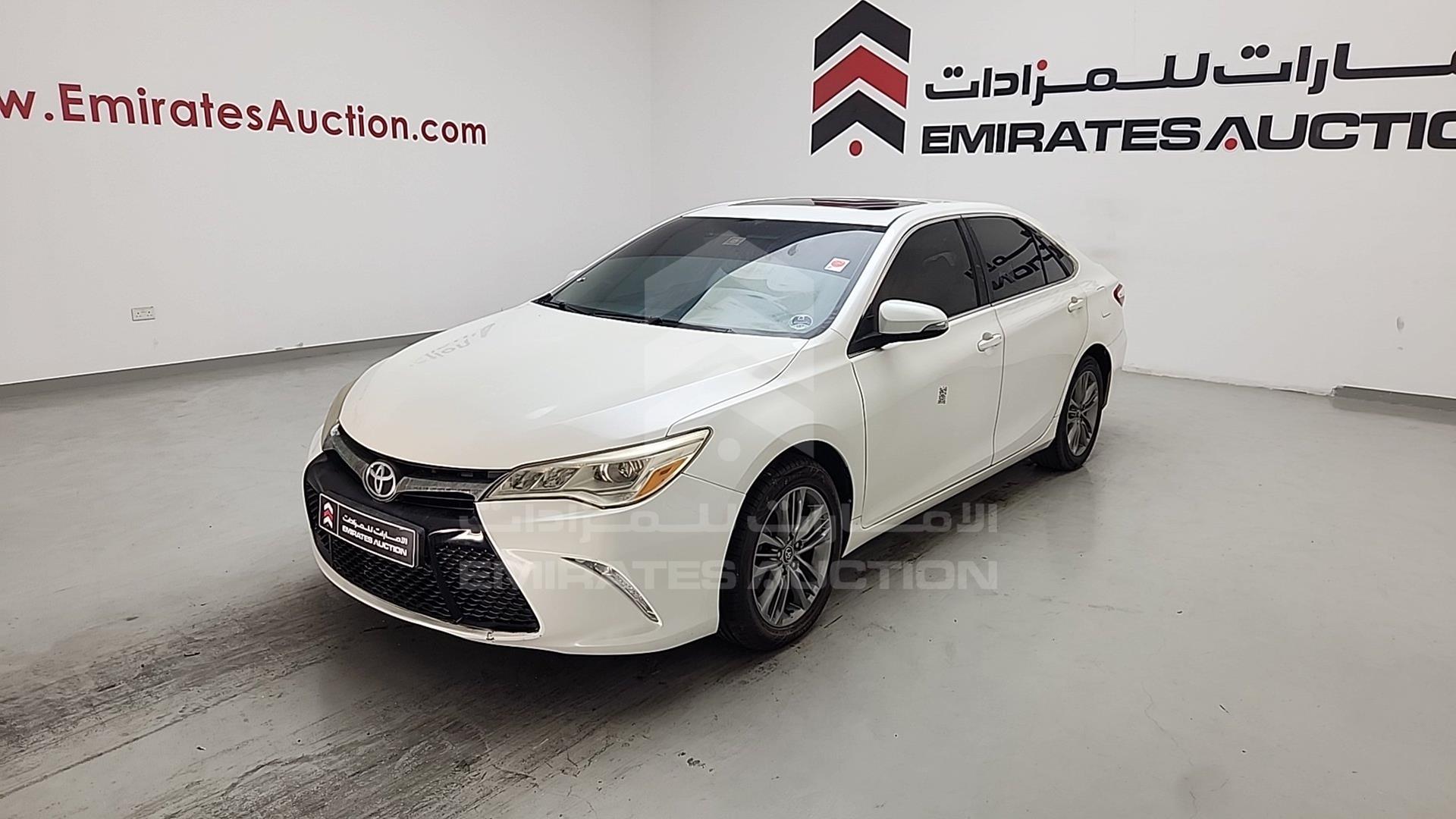 2016 TOYOTA CAMRY VIN: 4T1BF1FK2GU984563