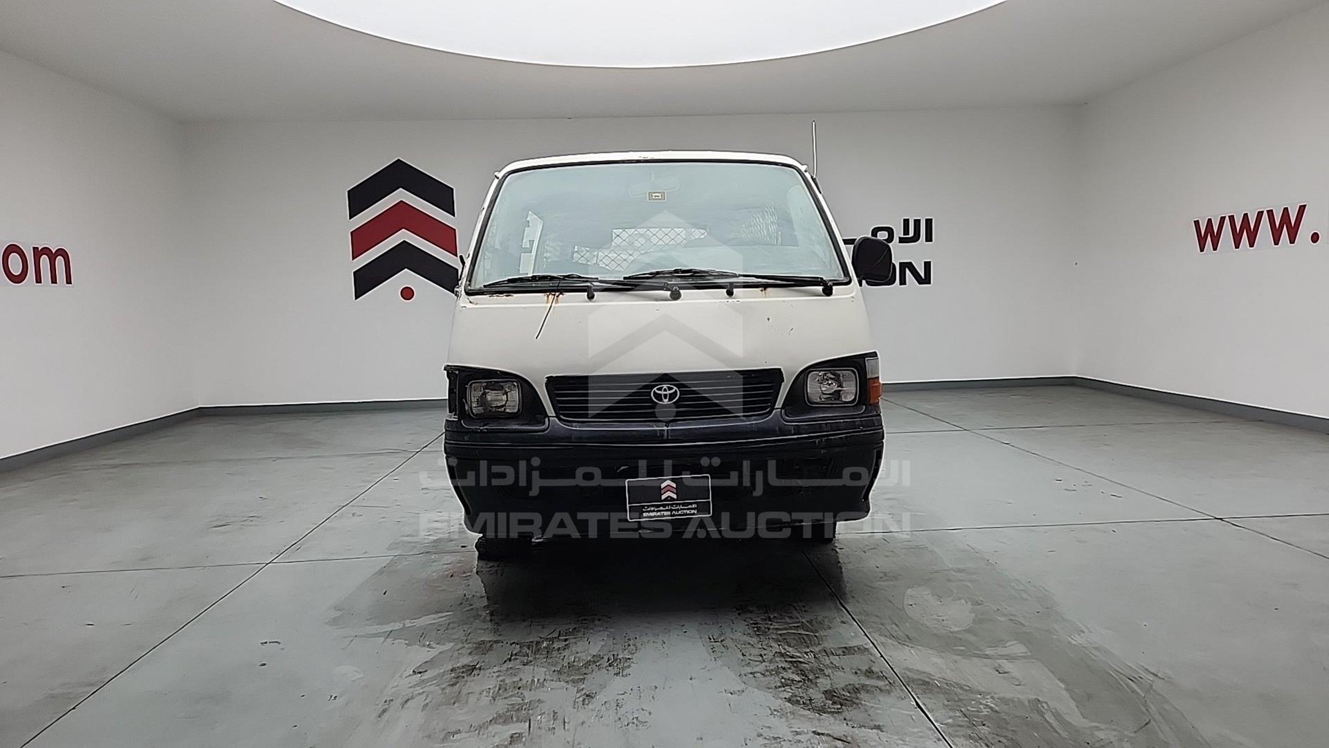 2004 TOYOTA HIACE VIN: RZH1157012858