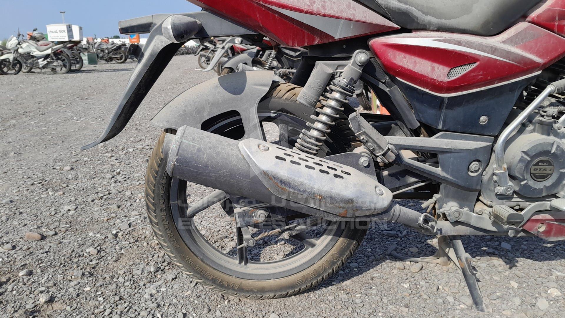 0 BAJAJ PULSAR VIN: MD2A11CX3LCE56607