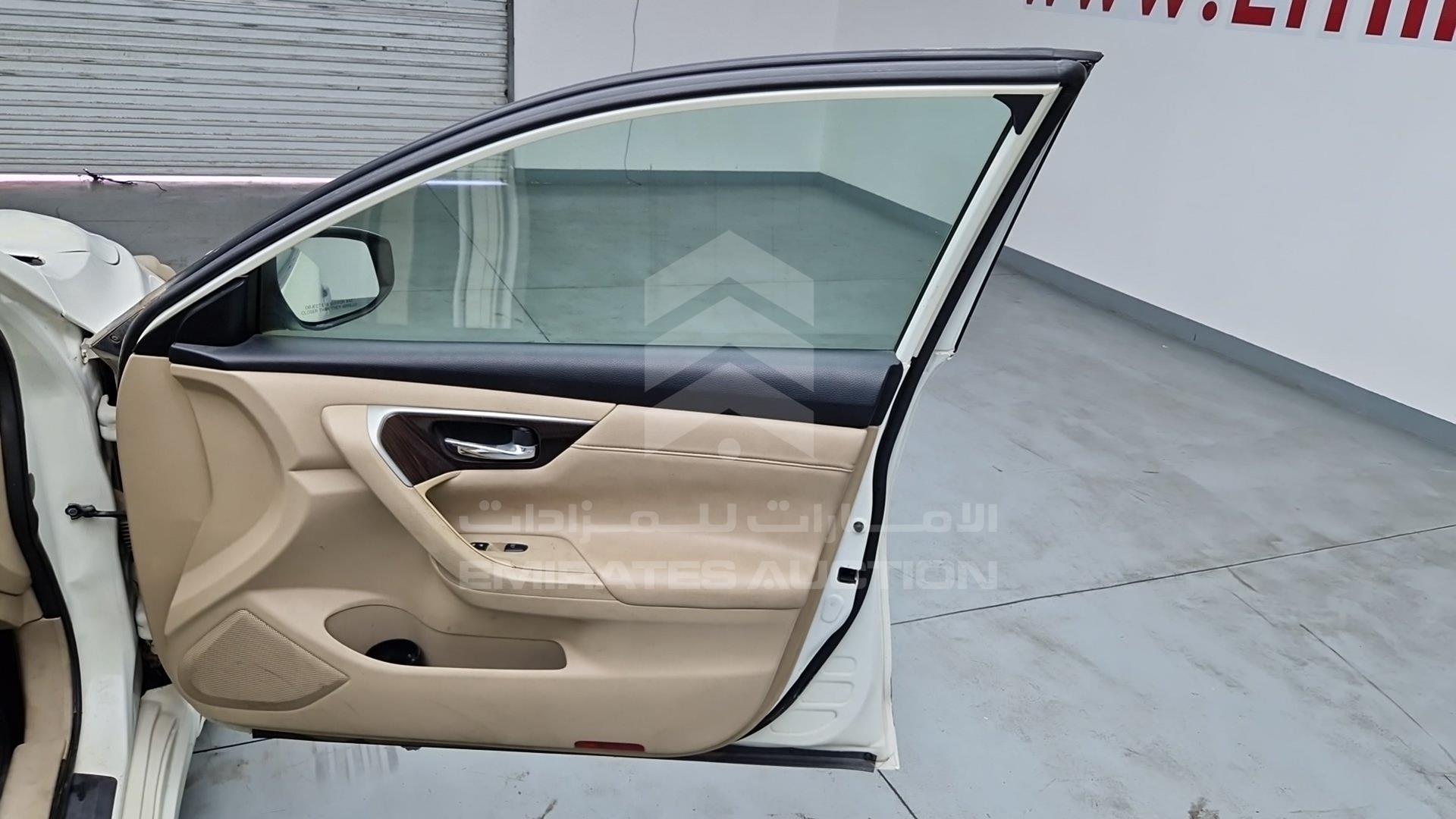2014 NISSAN ALTIMA VIN: 1N4AL3AP8EC180817
