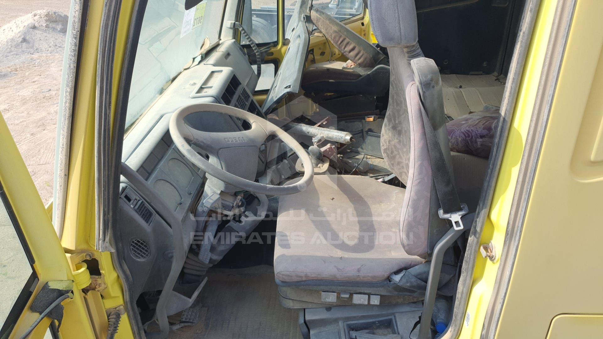 2002 IVECO --- VIN: WJMS3TSS00C101107