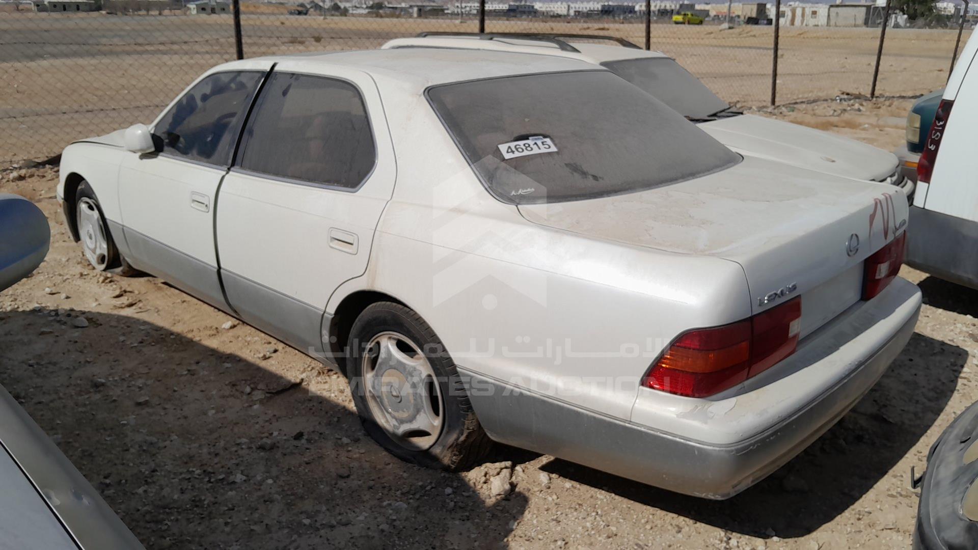 1998 LEXUS LS400 VIN: JT8BH28F5W0104898