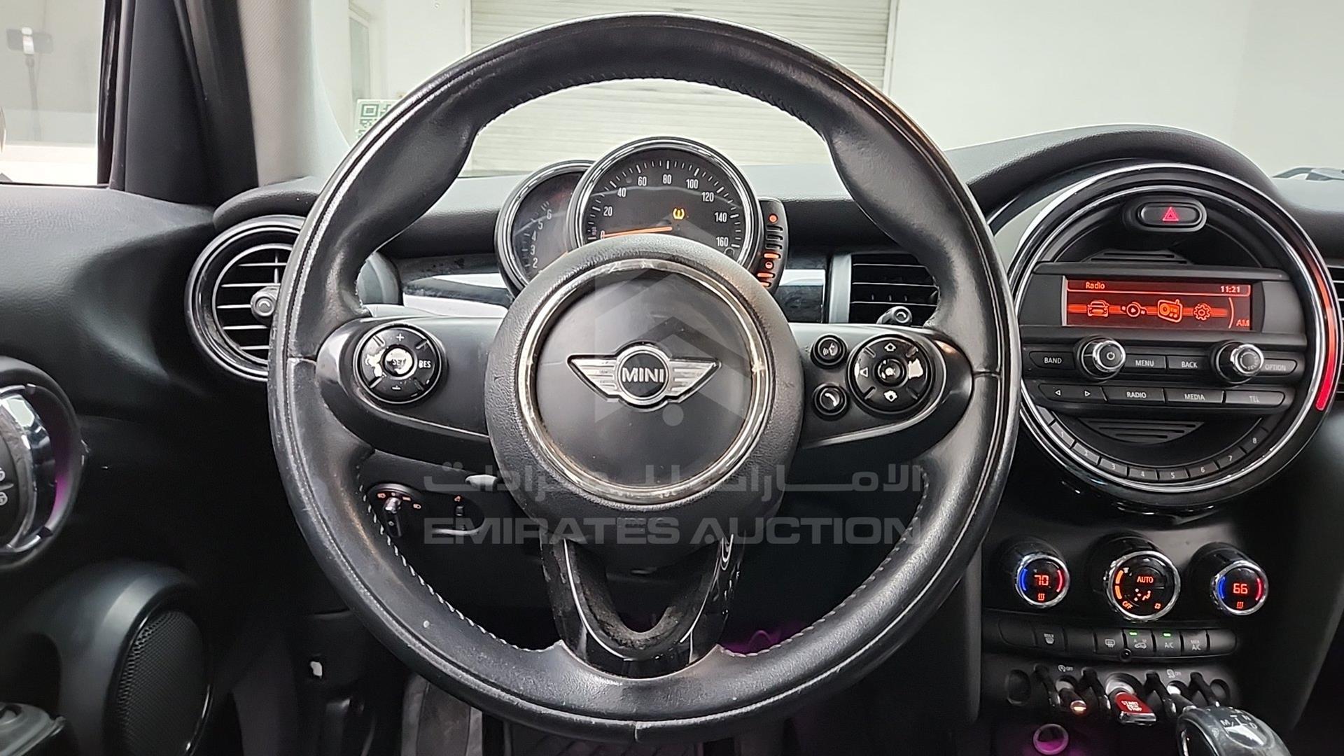2015 MINI COOPER VIN: WMWXS5C53FT827279