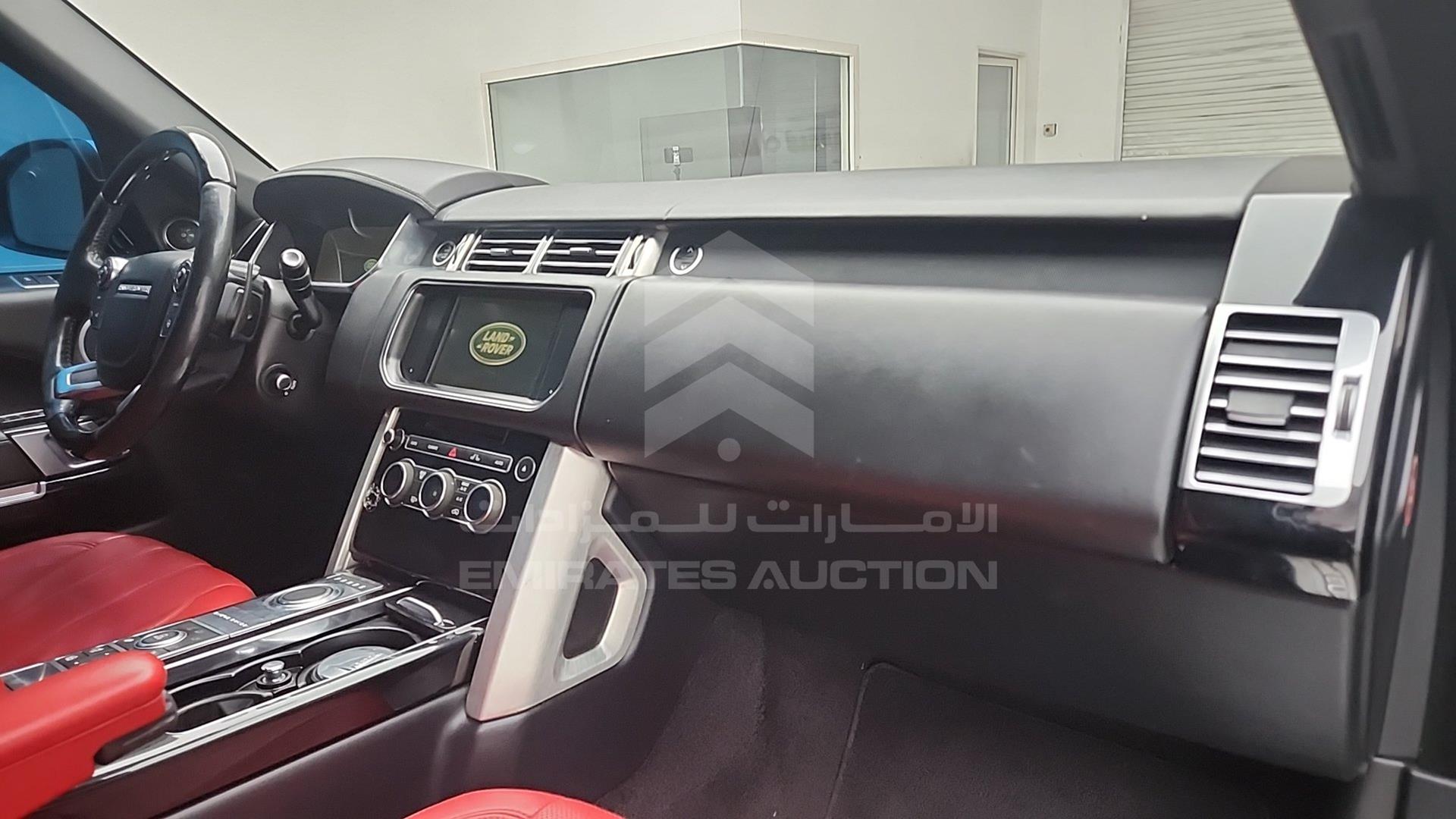 2016 RANGE ROVER VOGUE VIN: SALGA2EF4GA302649