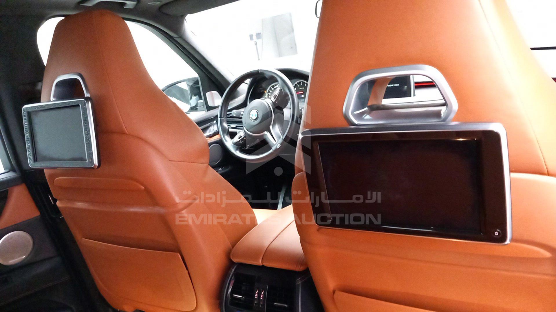 2015 BMW X5 VIN: WBSKT6105F0C88524