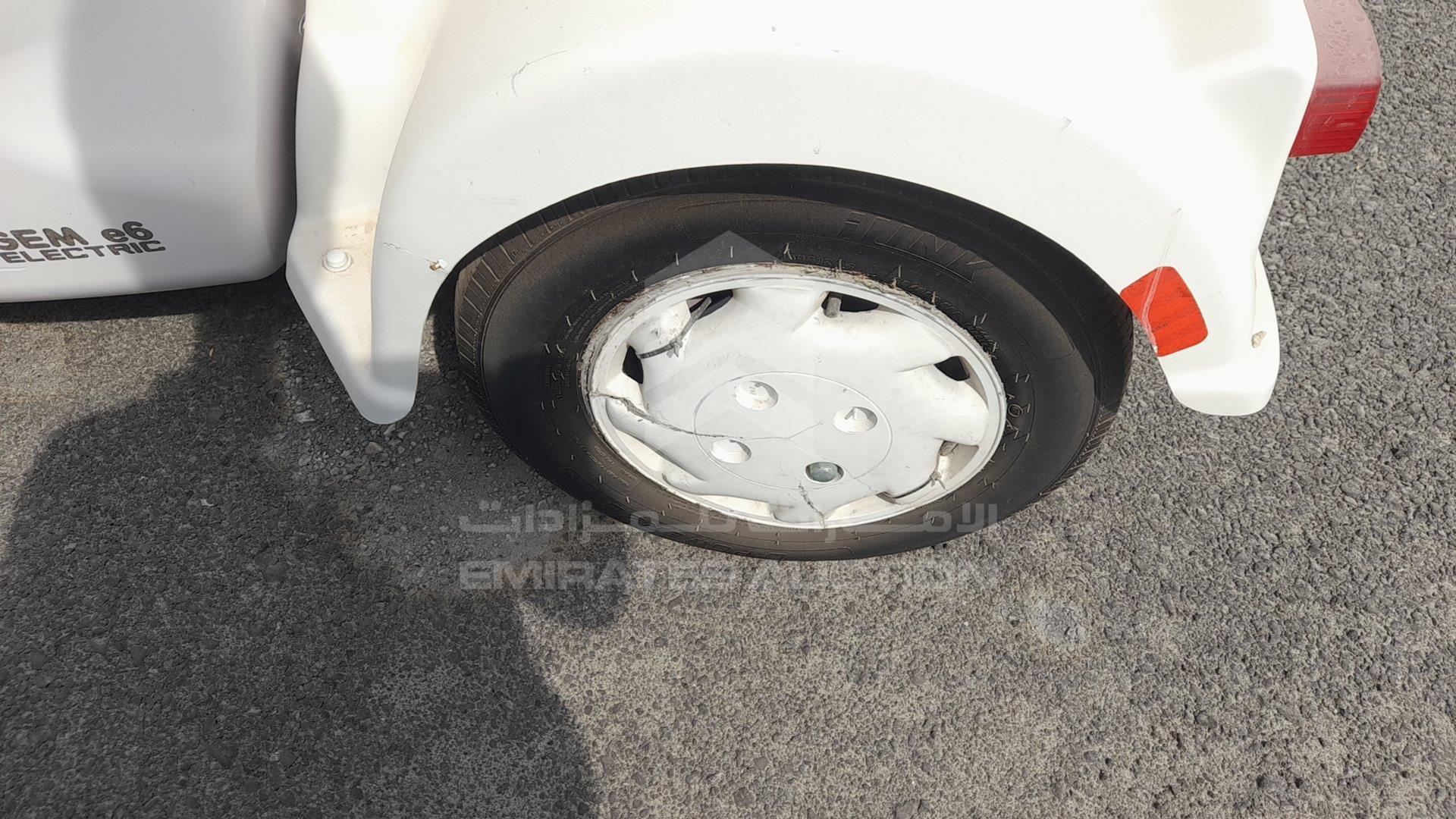 0 ELECTRIC VEHICLE --- VIN: 52CG6AGA2E0004957