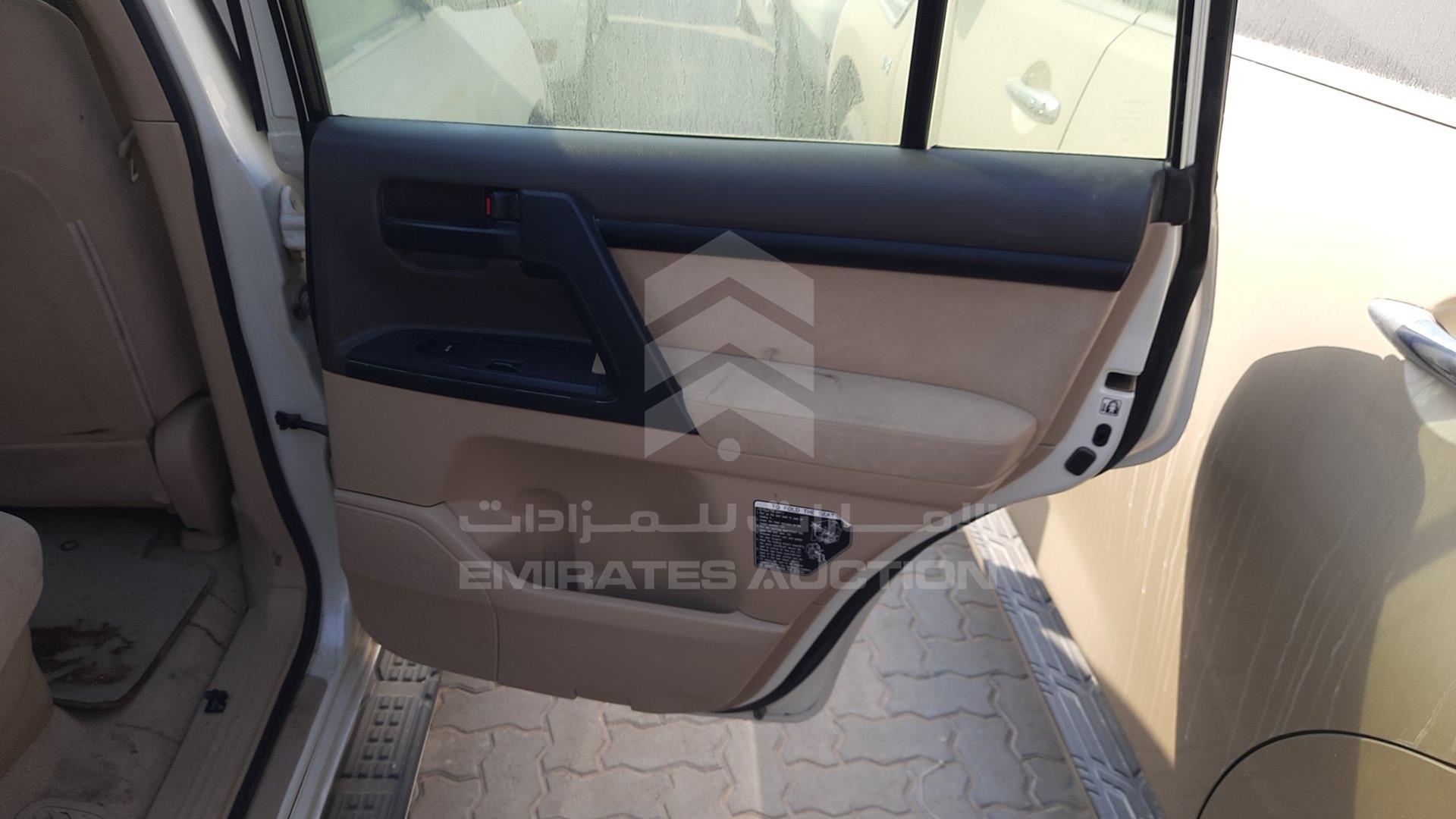 2014 TOYOTA LAND CRUISER VIN: JTMDU09J8E4093867