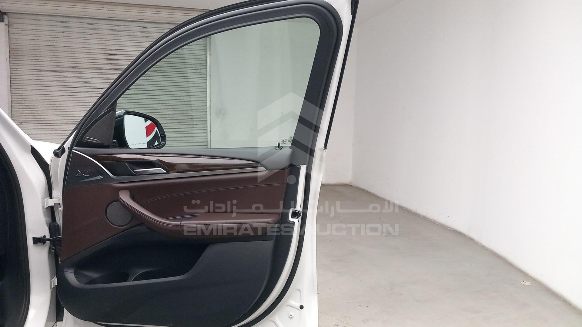 2019 BMW X3 VIN: WBATR9A04KLC63258